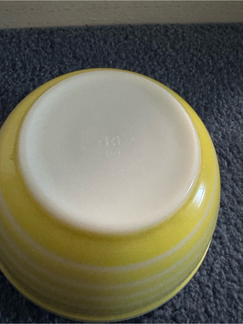 Pyrex - Picture 2 of 3